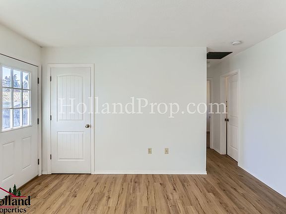 2nd image of 193 SE 26th Ave