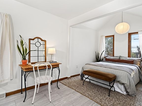 2nd image of 5216 Orchard Ave