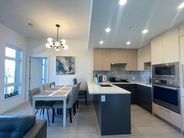 8888 Osler St Floor 6, Vancouver, BC V6P 4G2