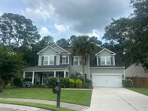 1300 Delong Ct Photo 1
