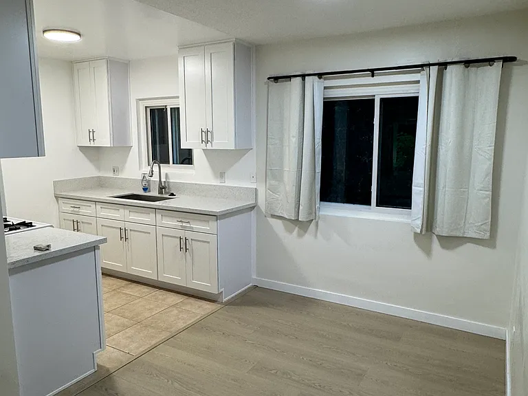 1036 Winchester Ave #3 — Photo 4