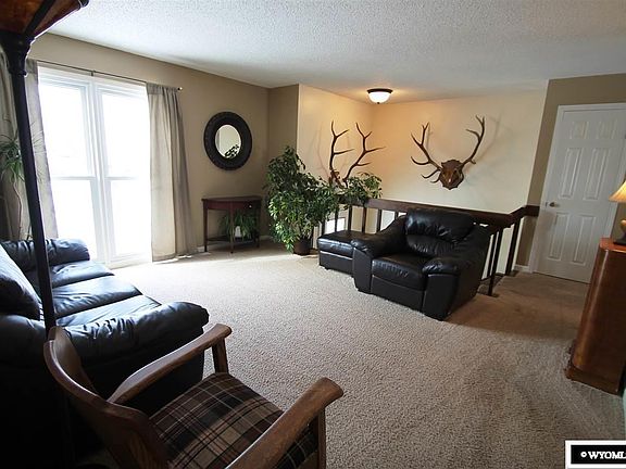 2nd image of 401 Spire Dr