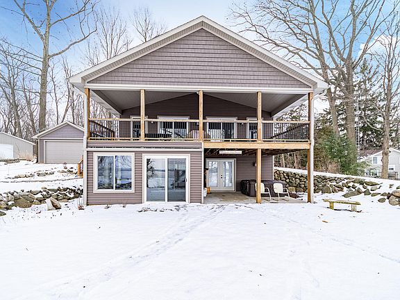 4th image of 14825 Grandview Dr