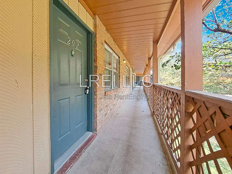 Gables at Stoneridge — Photo 25