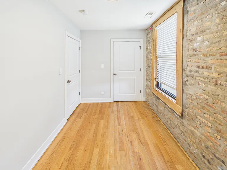 2819 W 25th St #2 — Photo 20