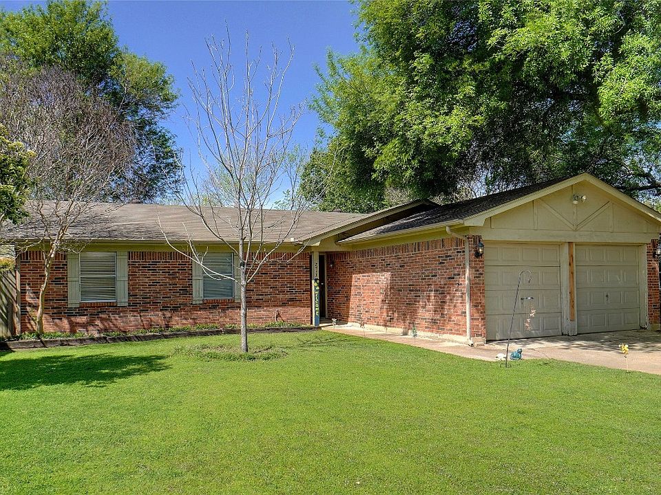 1st image of 7413 Meadow Dale Dr