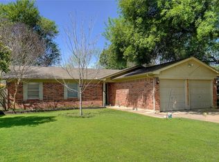 7413 Meadow Dale Dr, Watauga, TX 76148