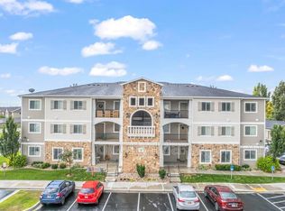 1887 N Crest Rd, Saratoga Springs, UT 84045