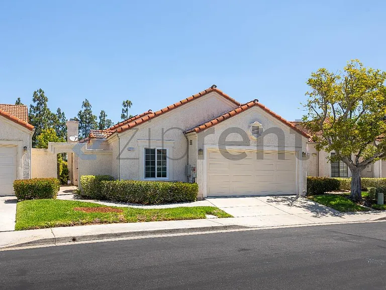 12132 Caddy Row — Photo 5