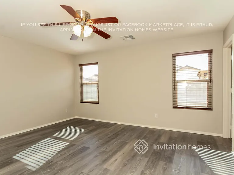 11601 W Windrose Ave — Photo 8