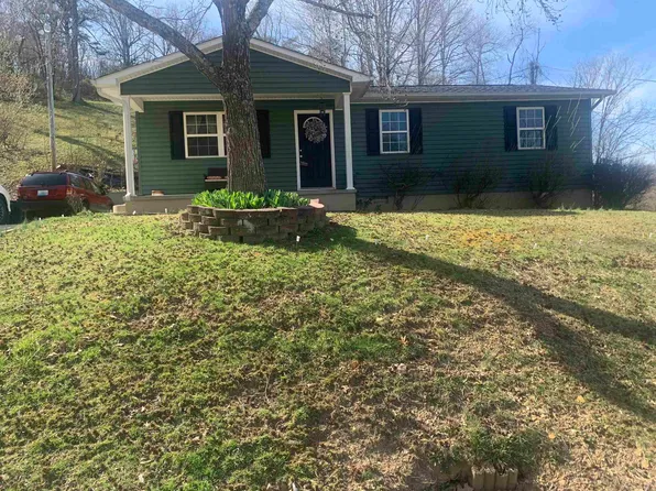 309 S Court St, Grayson, KY 41143