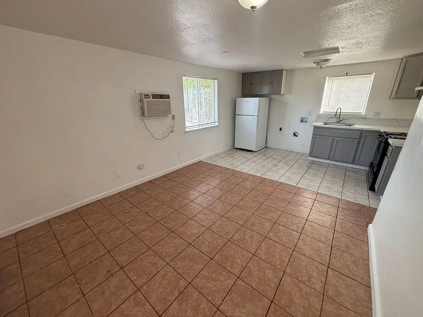 SAC T 5801 — Photo 4