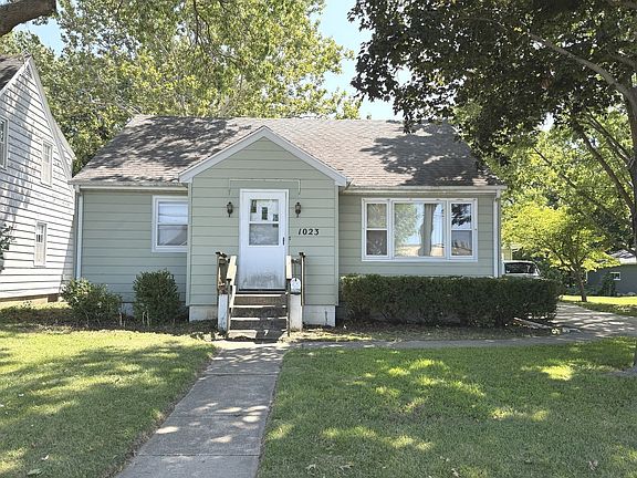 2nd image of 1023 Union St