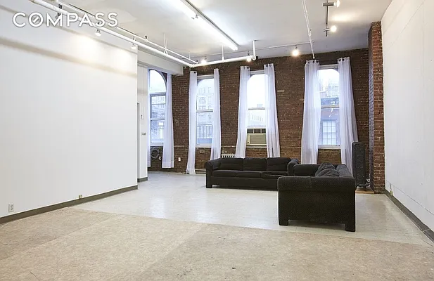 Sold by Compass | media 19