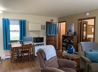 100 N Kidder St APT 3, Plano, IL 60545