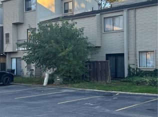 38330 N Lane Rd #J109, Willoughby, OH 44094