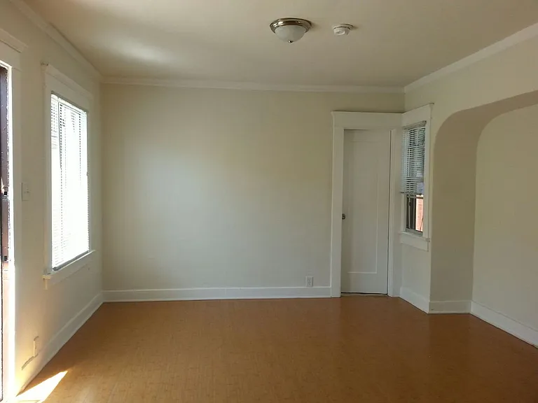 Bella Apartments: Beautiful 1 Bed - 1 Bath — Photo 7