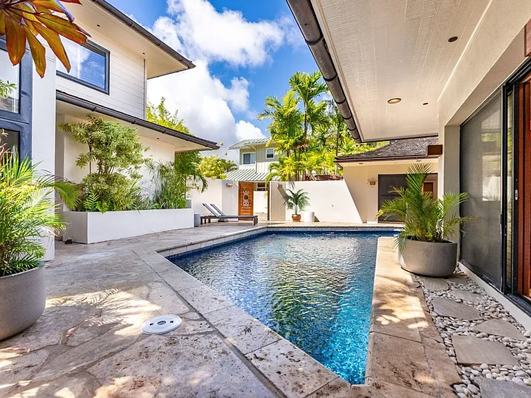 5939 Kalanianaole Hwy — Photo 7