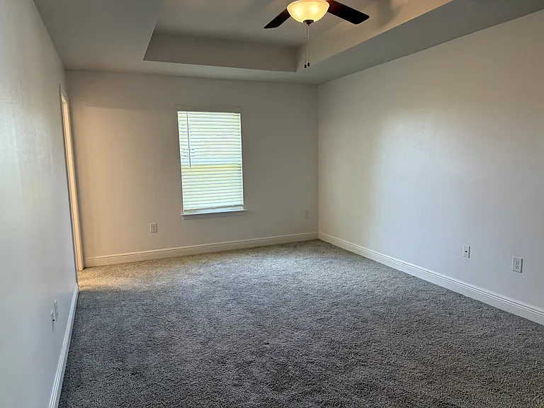 1333 Fairchild St — Photo 20