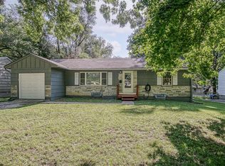 11109 Elmwood Ave, Kansas City, MO 64137