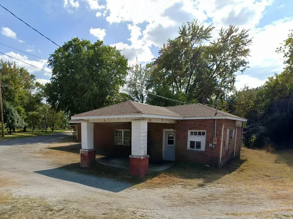 6361 Highway 11, West Salem, IL 62476