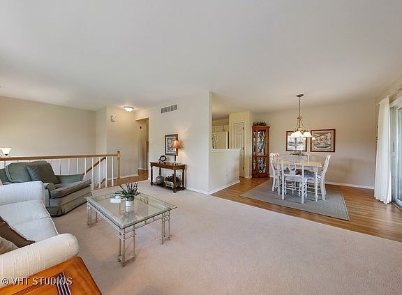 3rd image of 8058 Barrymore Dr