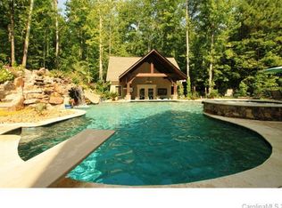 9218 Woodhall Lake Dr, Waxhaw, NC 28173