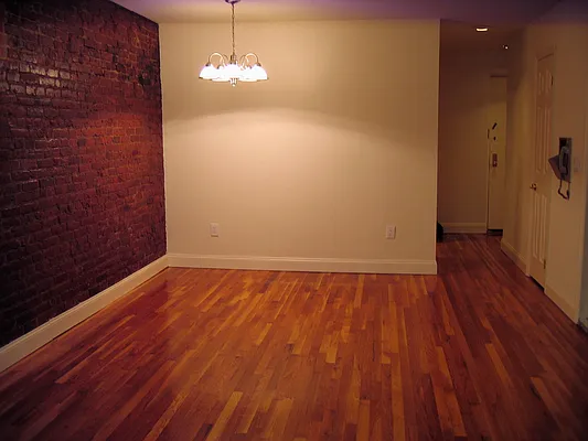 Rented by The Loft Broker | media 38