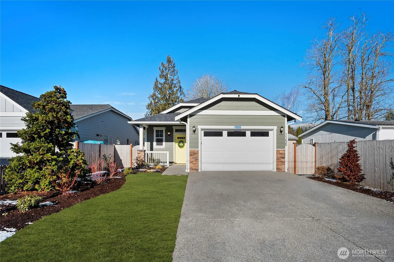 1150 Warner Street photo 1