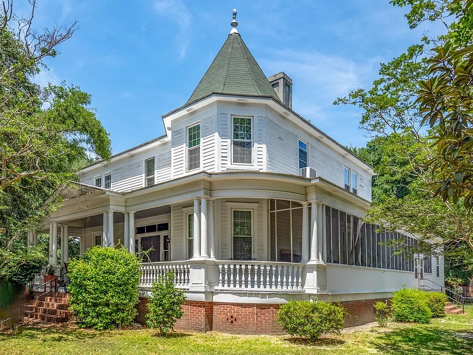116 Highland Ave