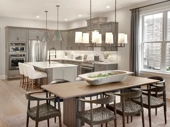 14 Barnes Blvd #42, Hudson, MA 01749