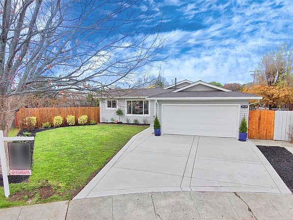 5th image of 2439 Harbor Ct