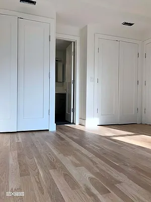 Rented by Citi Habitats | media 18