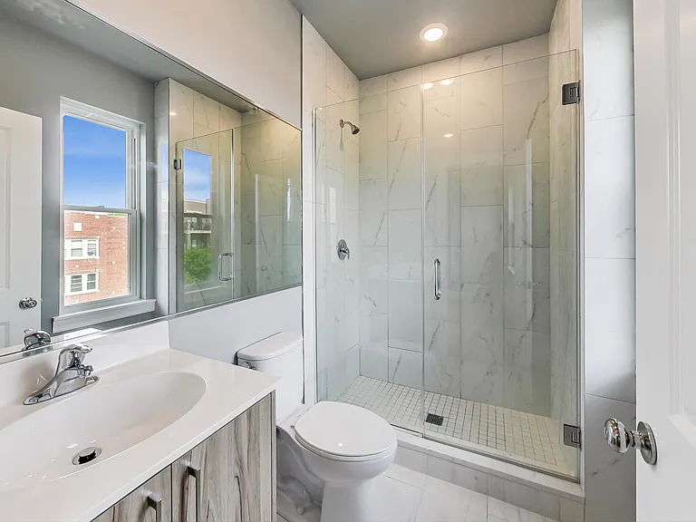6132 S Kimbark Ave #1W — Photo 12