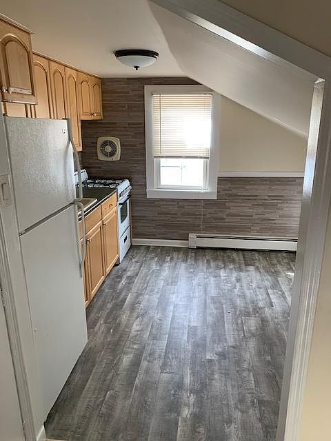 1st image of 7 Bell Ave