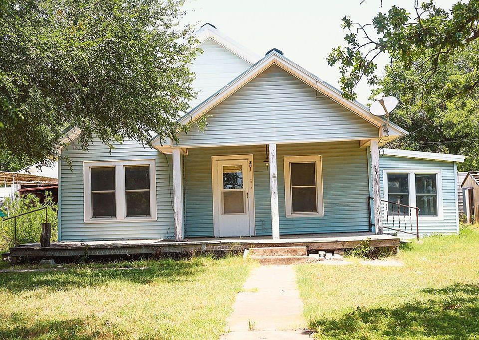 1st image of 801 E Walcott Ave