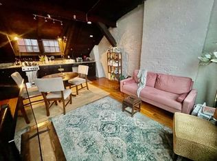 5 Champney Pl #3, Boston, MA 02114