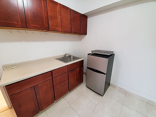 5th image of 102-02 Queens Blvd #1A