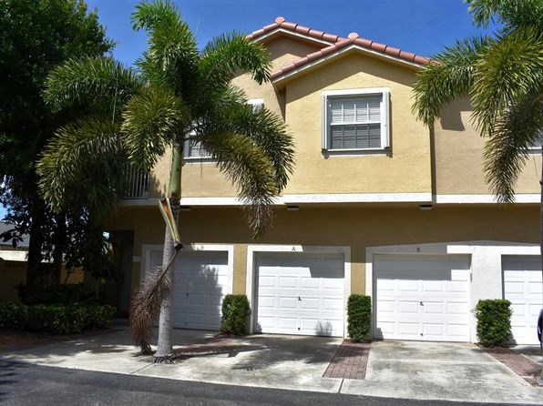 102 Lighthouse Cir APT A