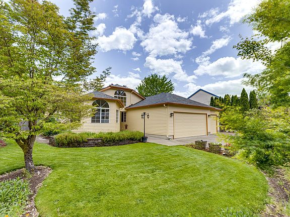 3rd image of 4017 NE 158th Ave