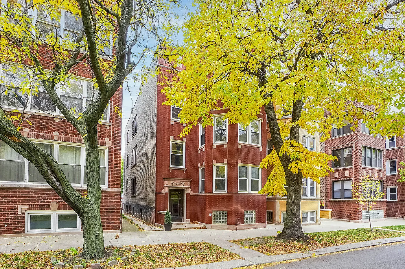 2 bed, 1650 sqft, $2,350 — Photo 1