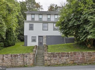 384 Rexmont Rd, Lebanon, PA 17042