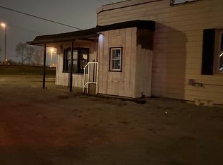 1600 N Main St, Dupo, IL