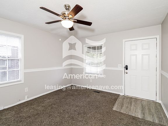 30464_002_living_room_12798442.jpg