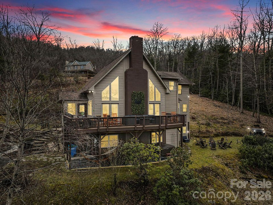 1st image of 106 Bishop Cove Rd