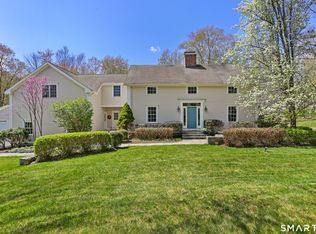 4041 Redding Rd, Fairfield, CT 06824
