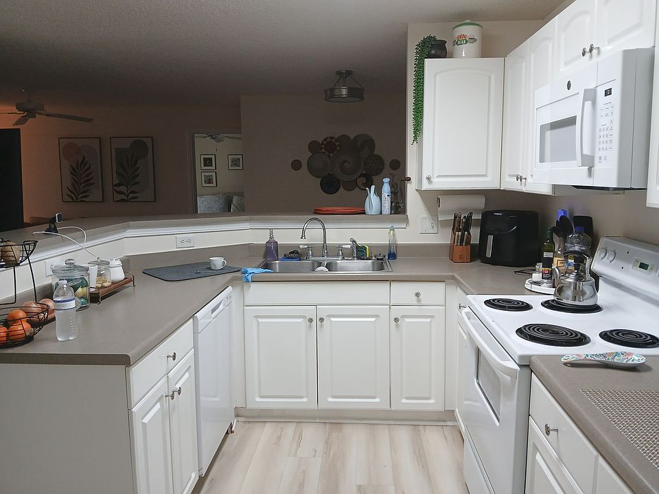 1st image of 100 Kensington Blvd APT 824