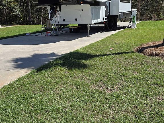 3rd image of 11863 Gateway Dr