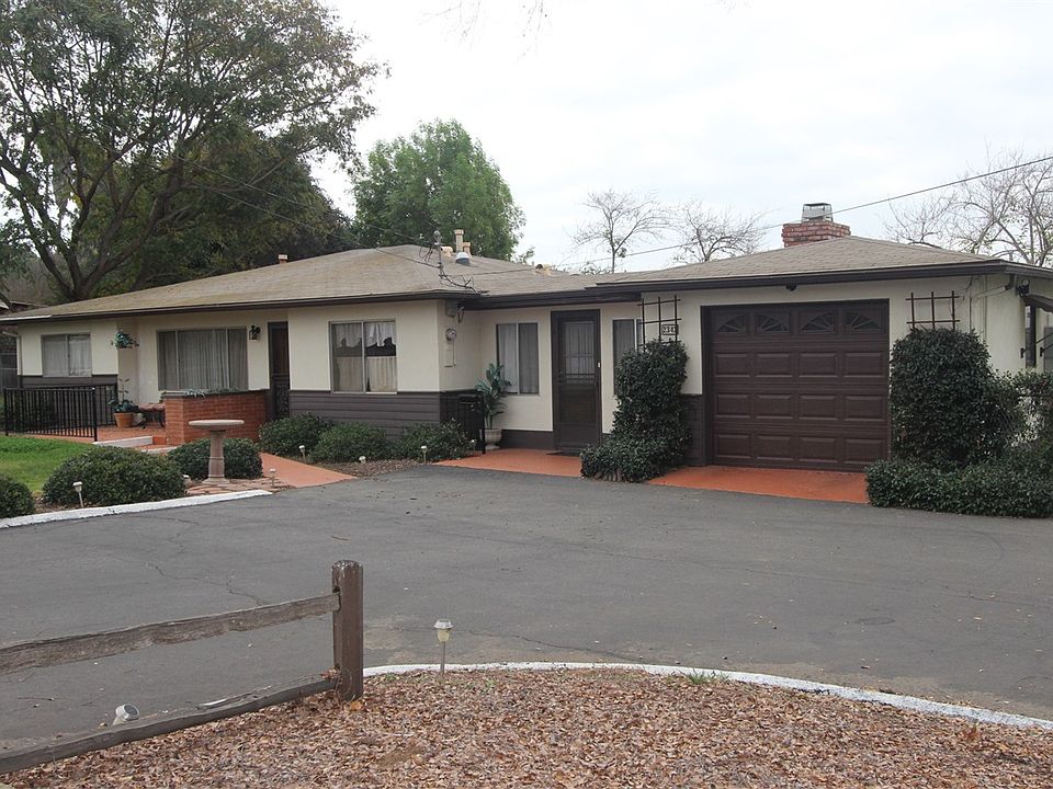 1st image of 2342 Bautista Ave