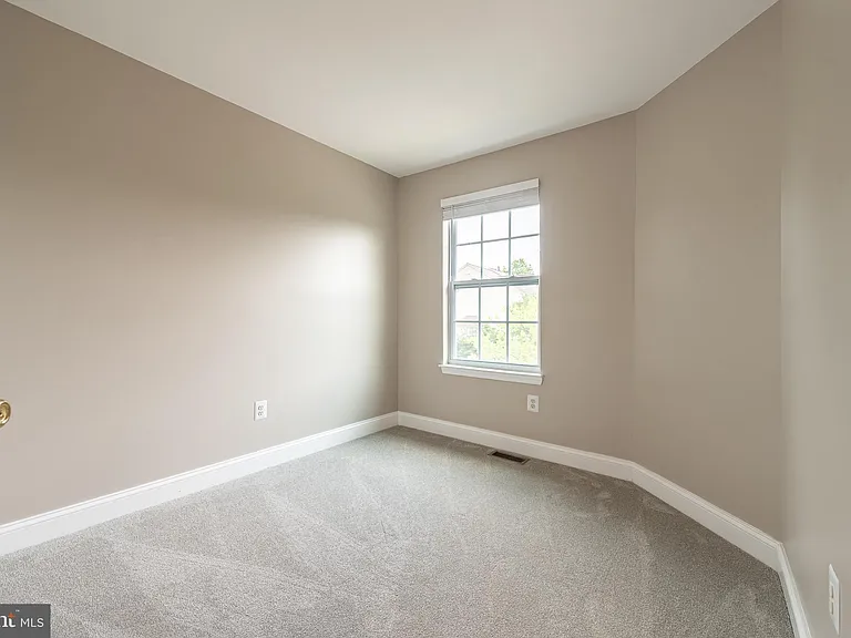 6209 Deep River Cyn — Photo 14